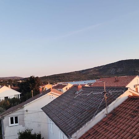 Apartmani Ljubo Primosten Luaran gambar