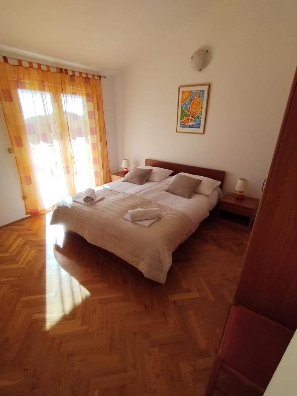 Apartmani Ljubo Primosten Luaran gambar