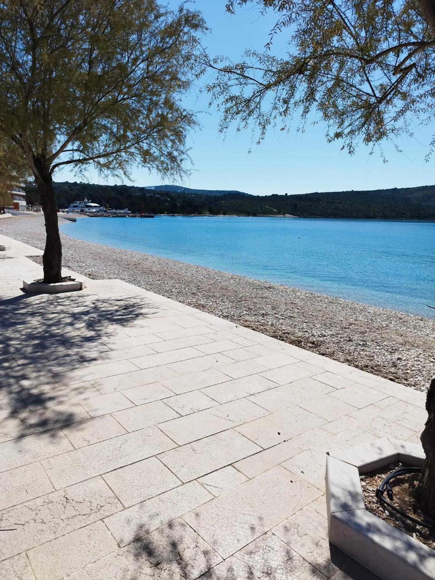 Apartmani Ljubo Primosten Luaran gambar