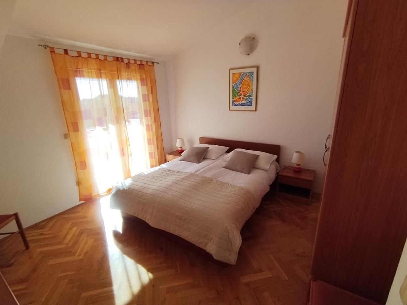 Apartmani Ljubo Primosten Luaran gambar