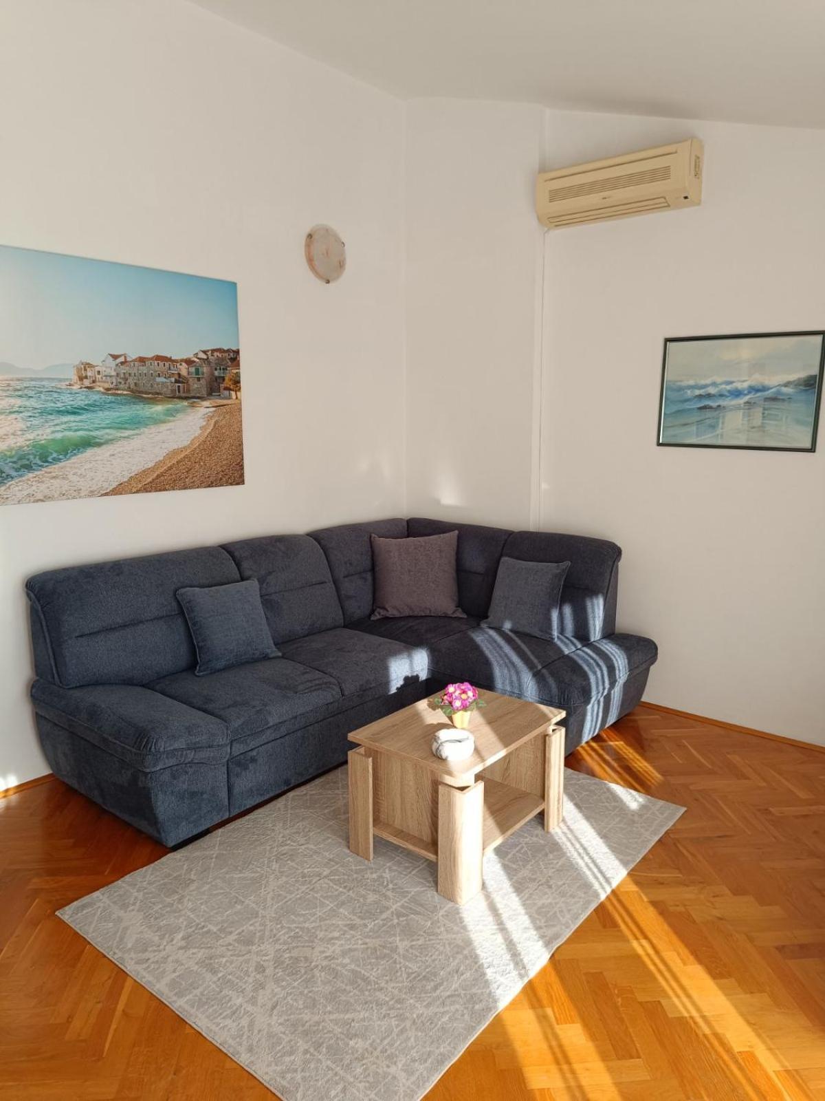 Apartmani Ljubo Primosten Luaran gambar